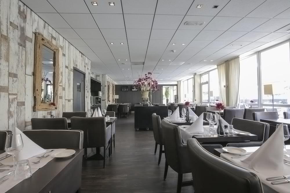 Fletcher Restaurant Zeeduin Hotel 4*